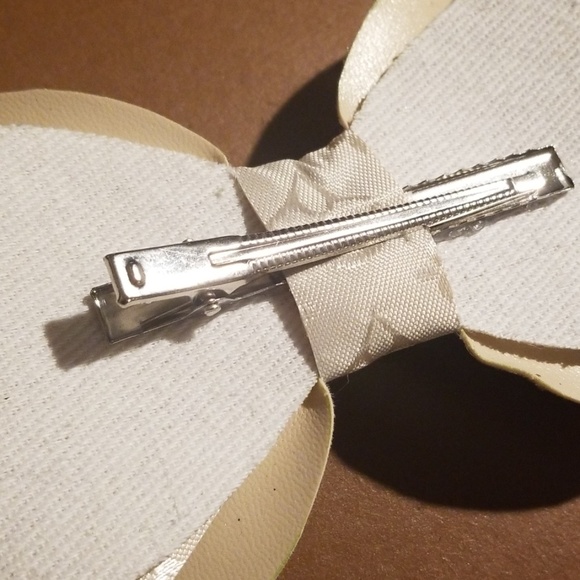 Hair bow - Picture 7 of 8